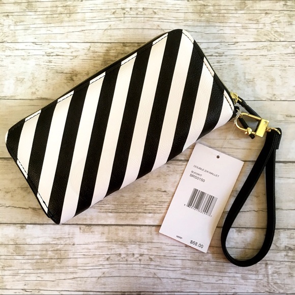 Betsey Johnson Double Zip Wallet Wristlet Clutch - Picture 4 of 7